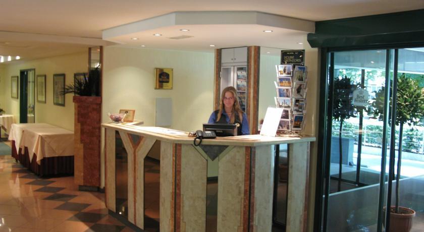 Hotel Best Western County House Saint-Gilles Wnętrze zdjęcie