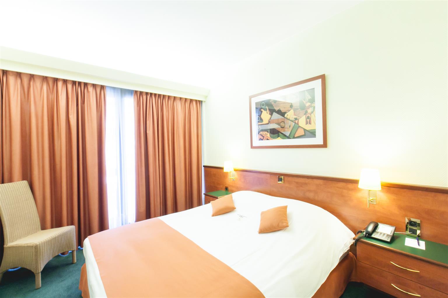 Hotel Best Western County House Saint-Gilles Zewnętrze zdjęcie