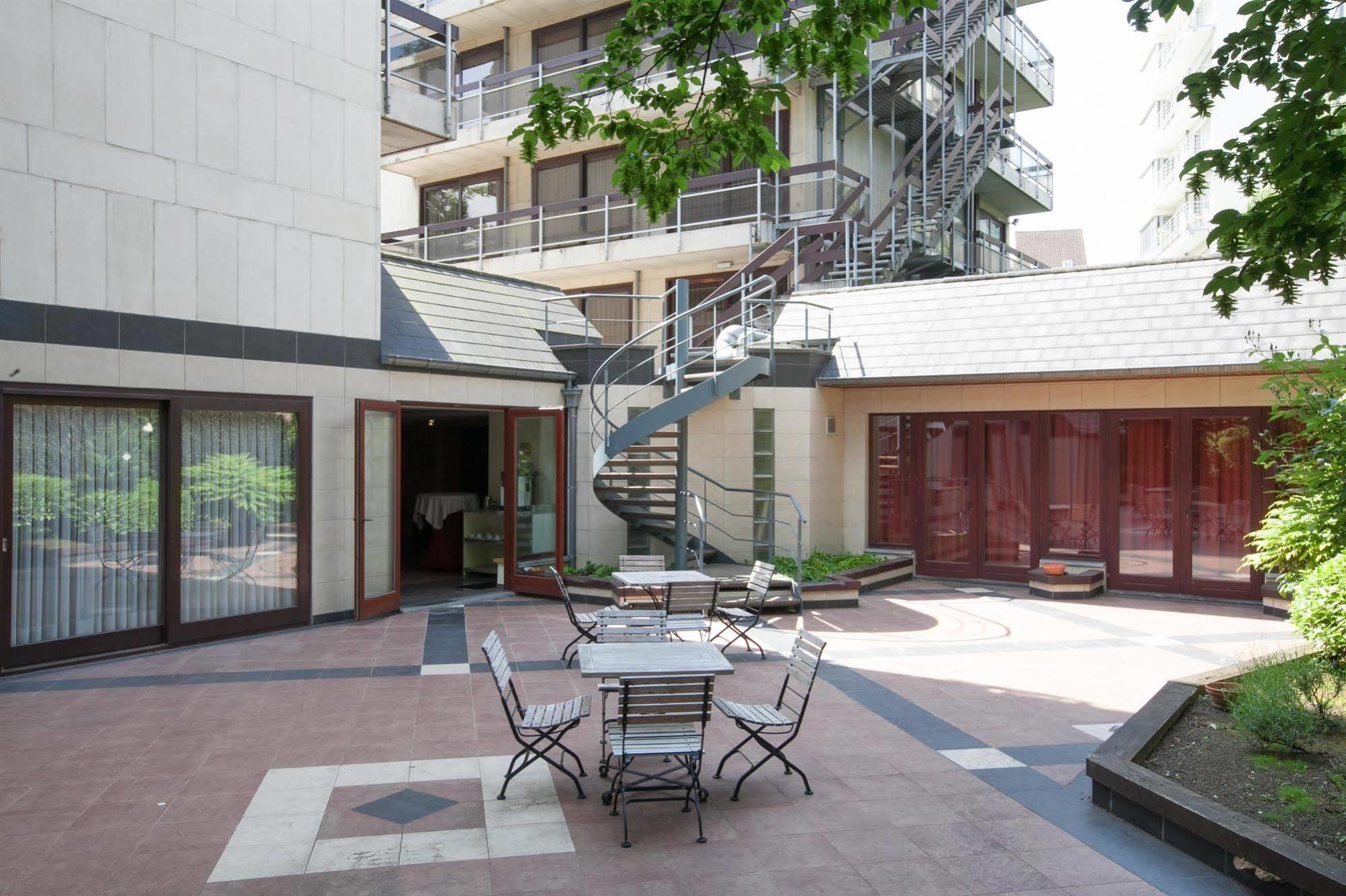 Hotel Best Western County House Saint-Gilles Zewnętrze zdjęcie