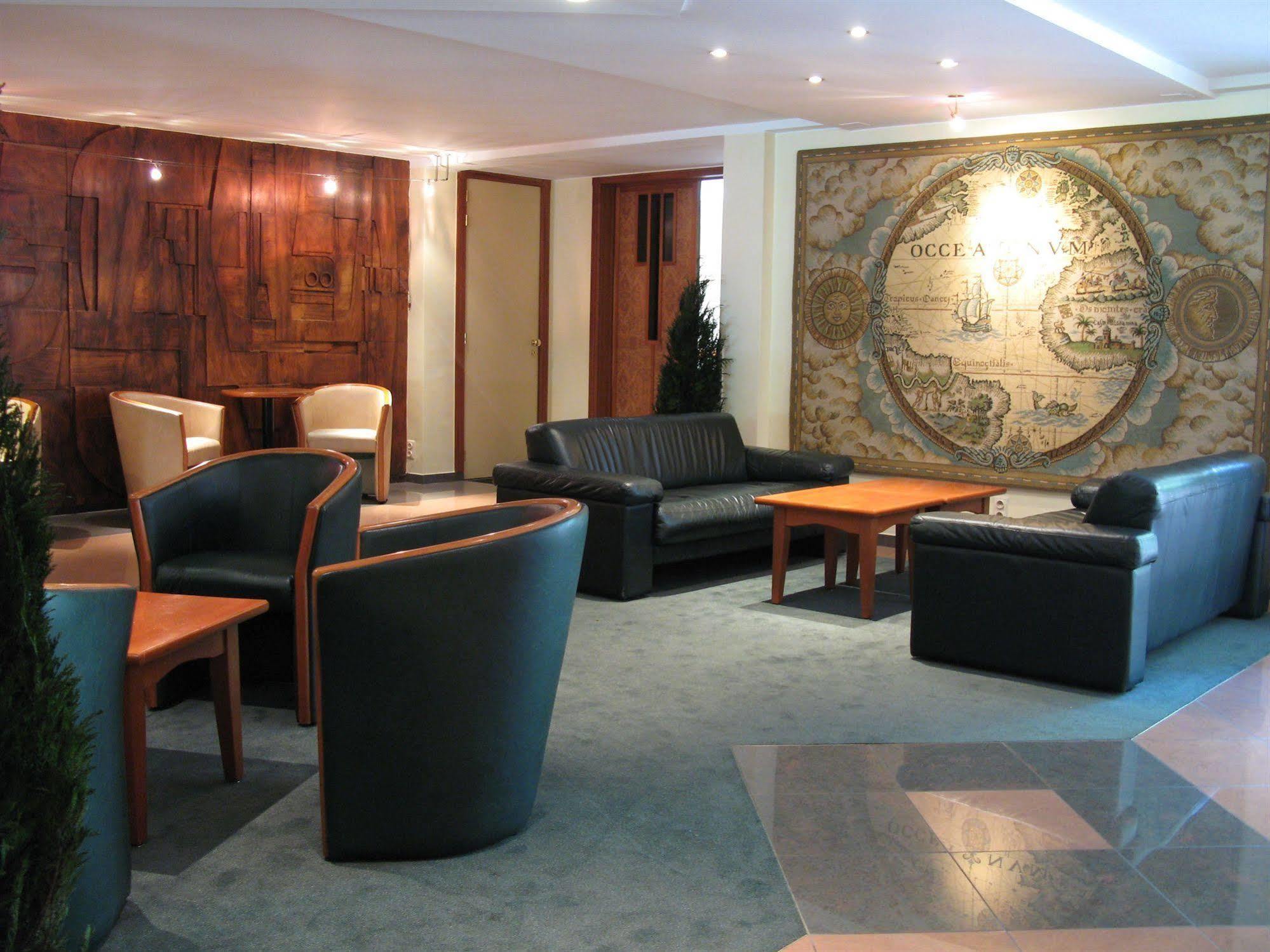Hotel Best Western County House Saint-Gilles Wnętrze zdjęcie